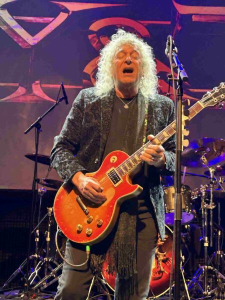 Dave Meniketti Dave Meniketti