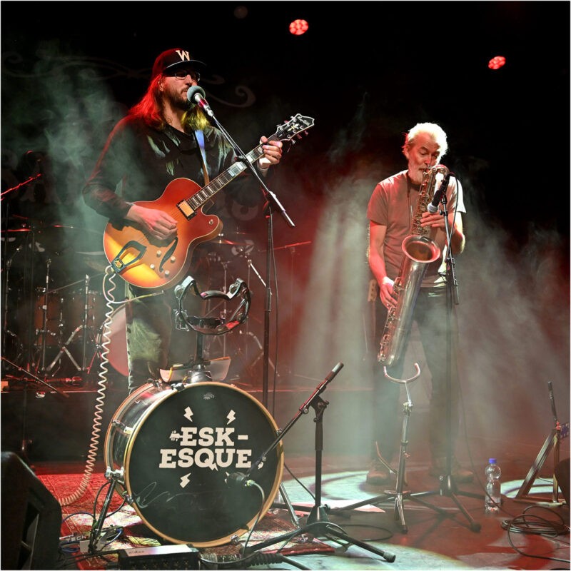 Esk-Esque 1