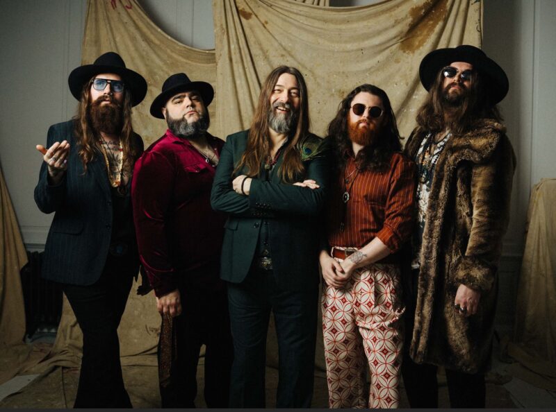 These Wicked Rivers on tour with Robert Jon & The Wreck