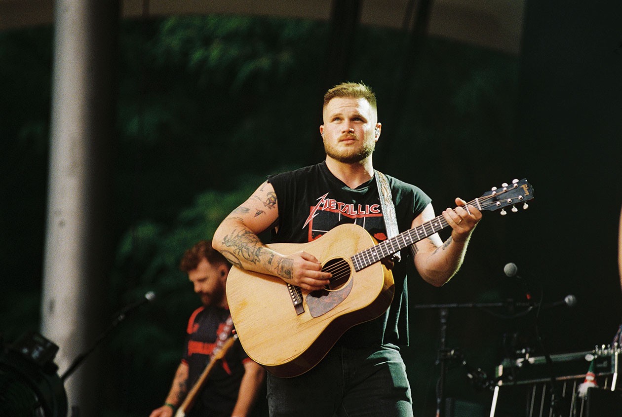Zach Bryan performance