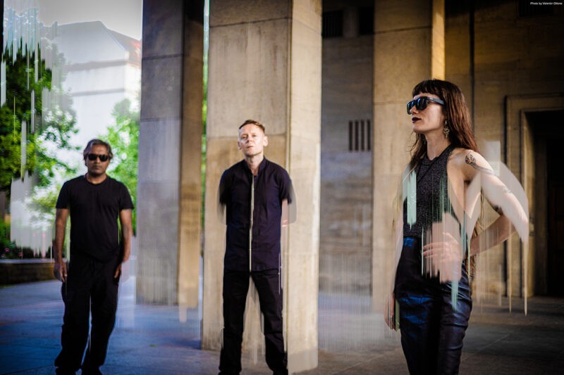 Group_pic_Pure Reason Revolution